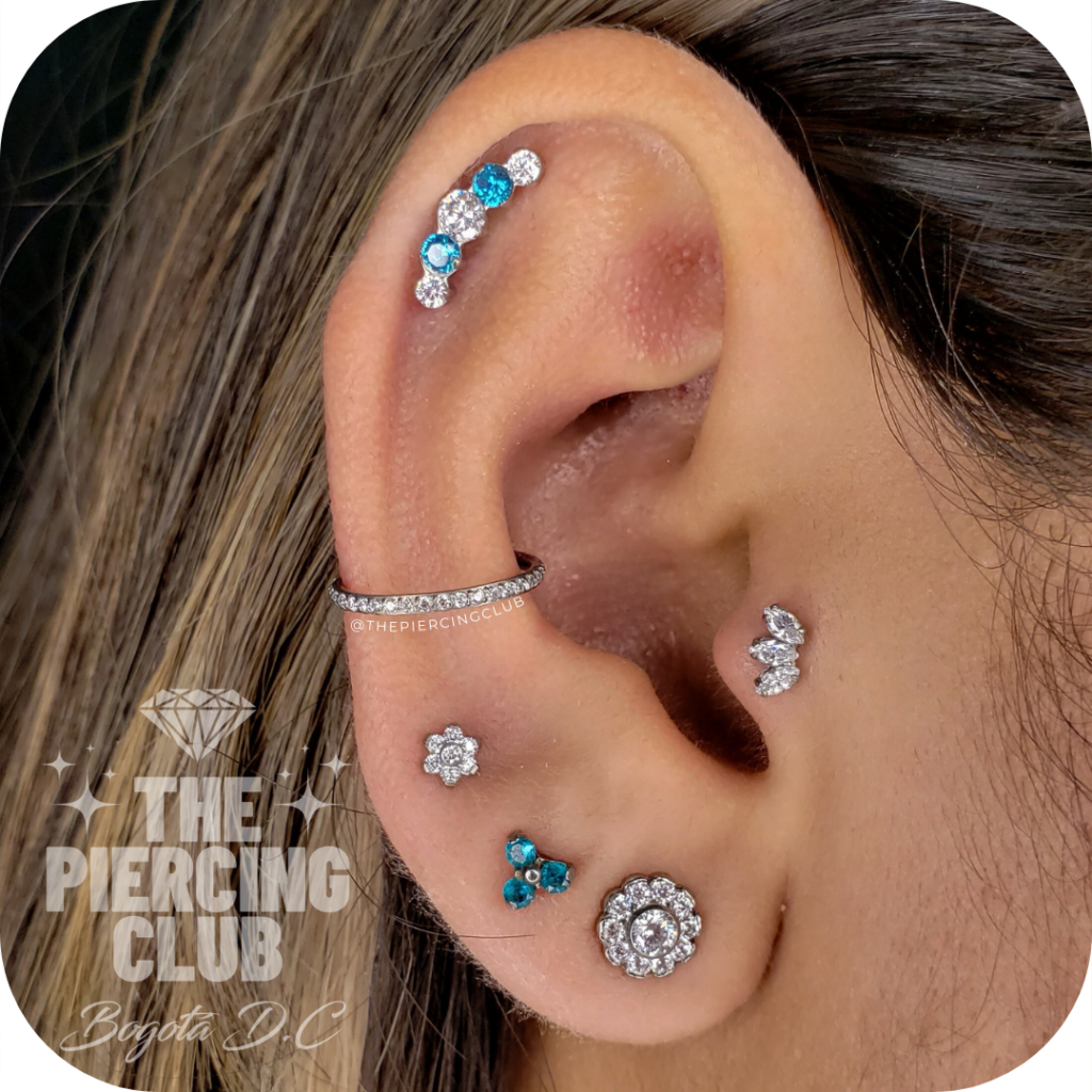 OREJA_THE_PIERCING_CLUB[1]